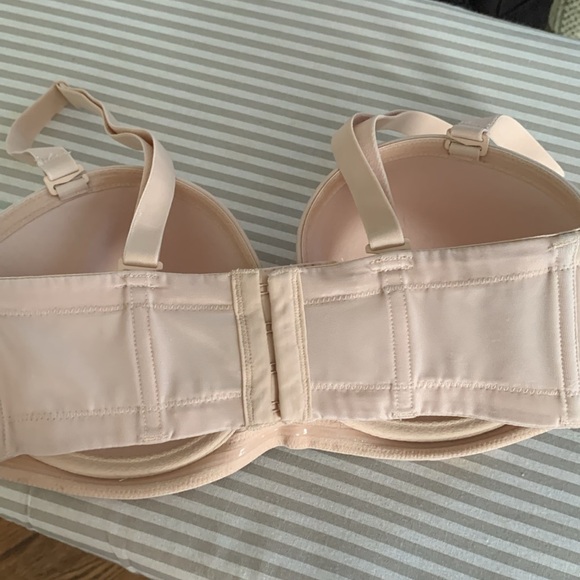 Wacoal Red Carpet Strapless Underwire Bra Size 32DD - Picture 5 of 7